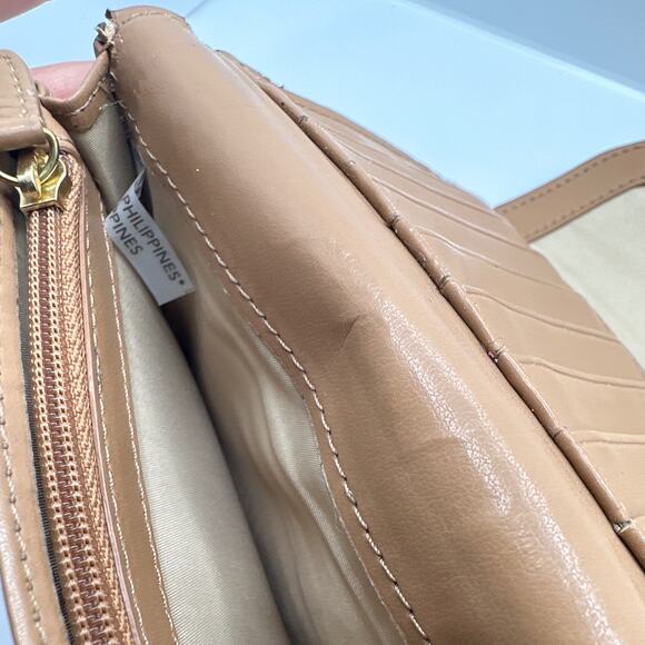 COACH Envelope Turnlock Tan Pebble Leather Wallet - Picture 9 of 12